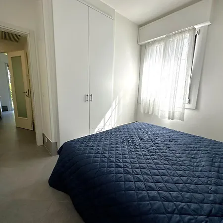 וילה With Garden And Pool Access In *